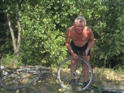 re-cyclo-20000723-0123